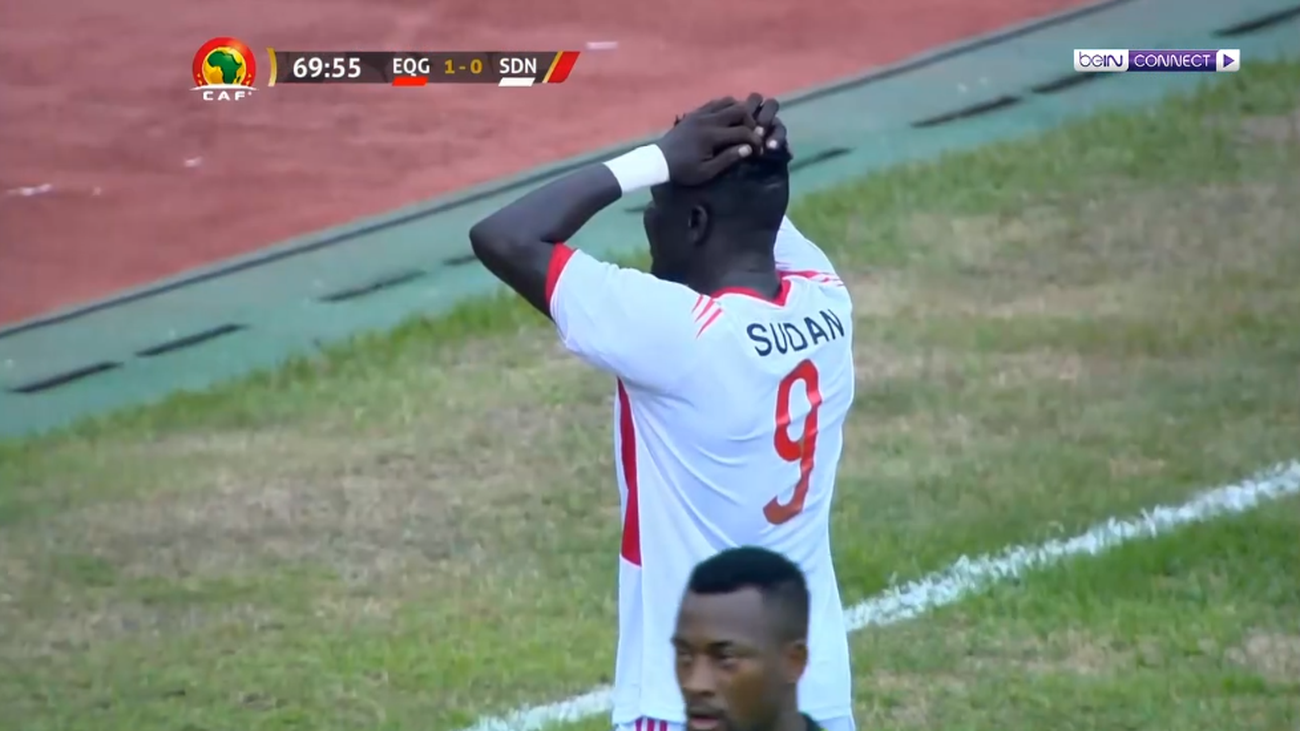موسم مقلوب وإعلام غير مهنيّ.. إليك أسباب فشل كرة القدم السودانية