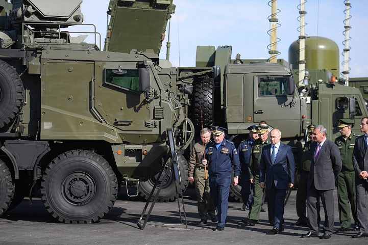 ناشونال إنترست: قد يكون التدريب على منظومة S-400 مع روسيا مجرد جزء آخر من لعبة صربية طويلة/ Getty