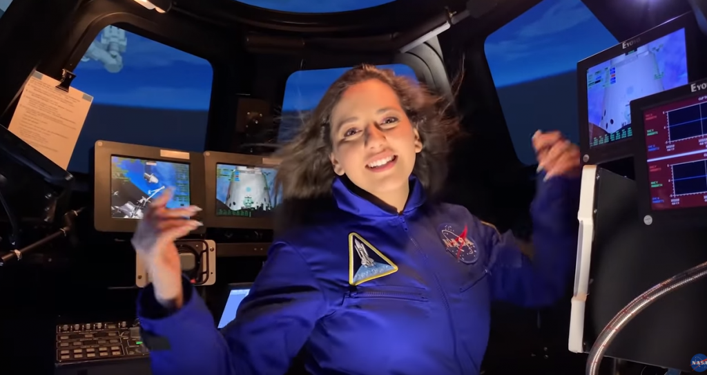 ناسا أريانا غراندي