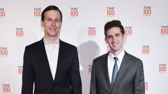 «صبي القهوة» الخاص بكوشنر مرشح لإدارة أكثر الملفات حساسية.. الشاب الصغير قد يخلف غرينبلات