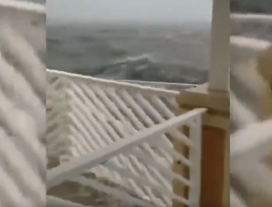 فيضانات تغمر مطاراً دولياً في جزر الباهاما  جراء إعصار دوريان