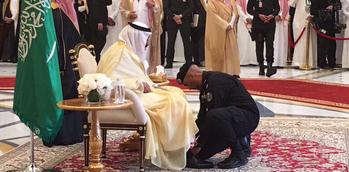 آخر ظهور لحارس الملك سلمان قبل وفاته والسعودية تؤكد رسمياً تصفيته على يد صديقه