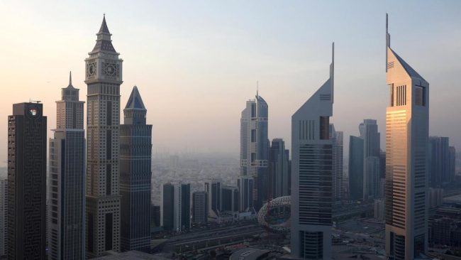  لماذا تفشل التنمية بالدول العربية؟ قصة العوائق التي صنعتها الحكومات 