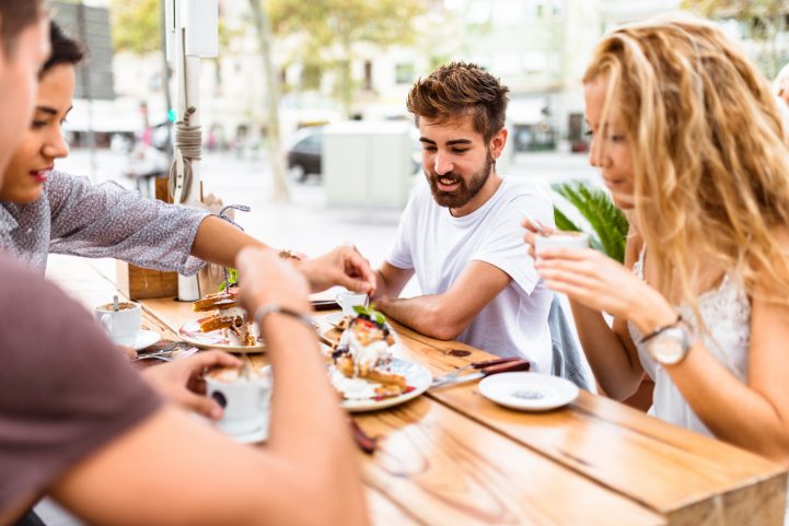 istock\ تحسين العلاقات الزوجية