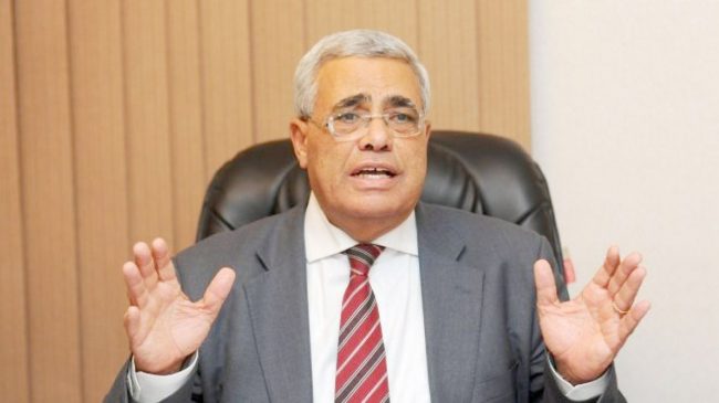 انتقدوا السلطات في كتاباتهم.. شخصيات بارزة في مصر تعلن توقفها عن نشر آرائها بشبكات التواصل