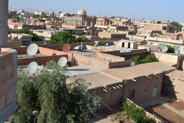 الدرباسية ويظهر بها جامع حاج سلطان