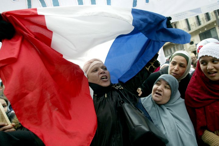 بسبب معارضة حزب 