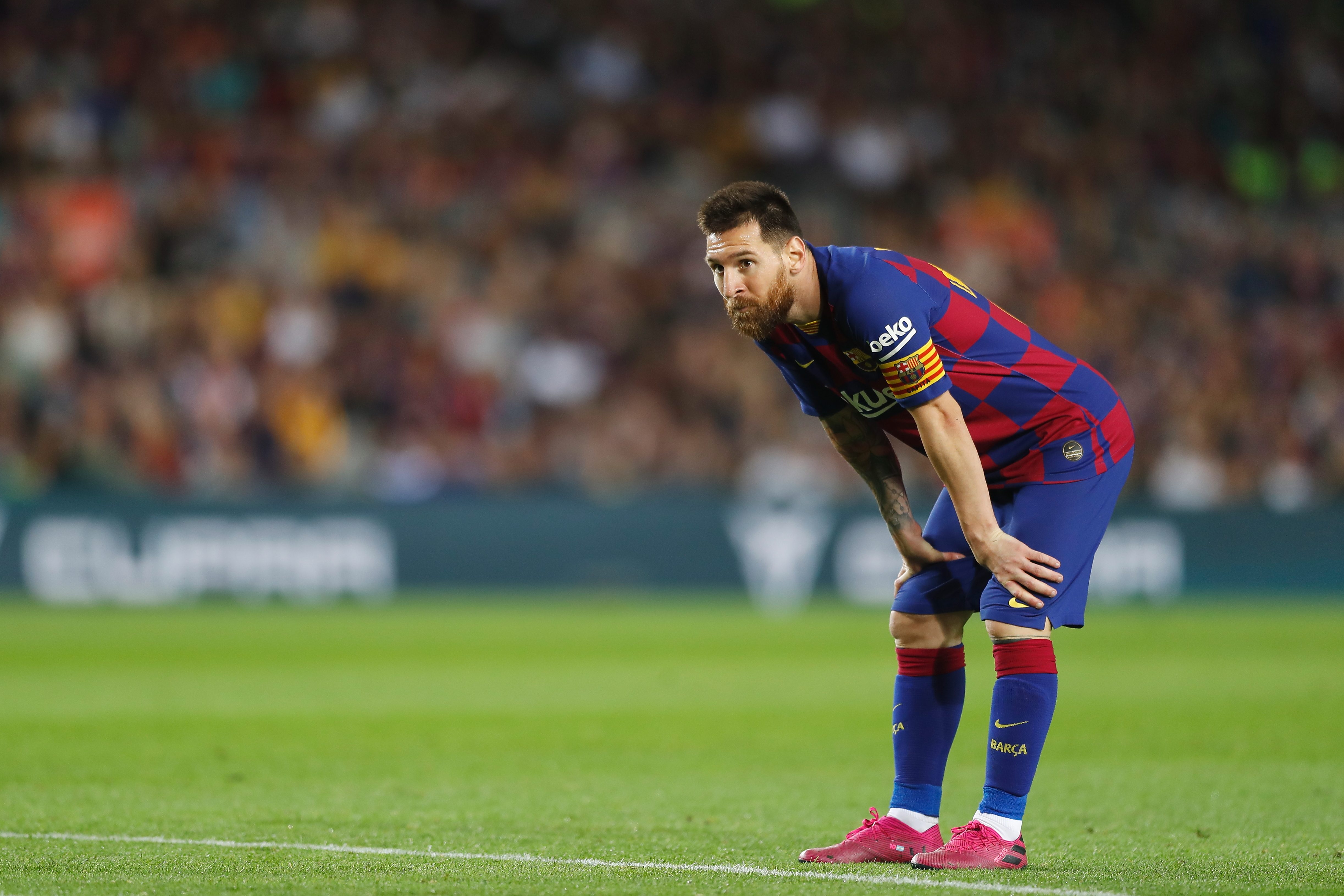 في عمر الـ 32.. ميسي يتحدث عن موعد اعتزاله ويرد على نصيحة رونالدو