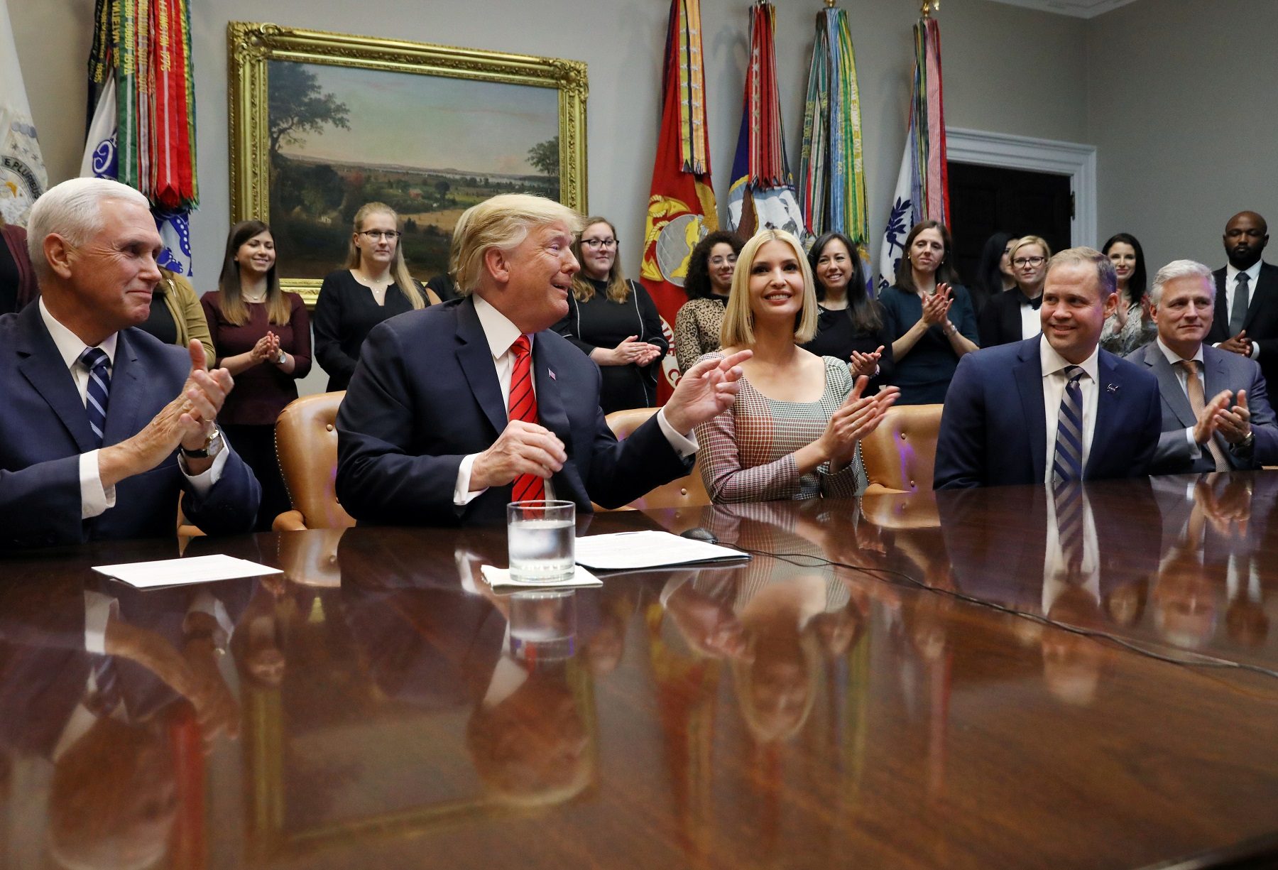 رائدتا فضاء تحرجان ترامب لارتكابه خطأً فادحاً خلال ثنائه عليهما