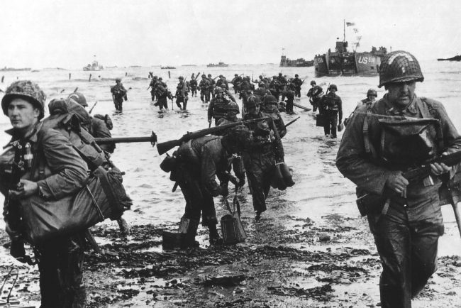 تعرَّض ترامب للسخرية حينما انتقد الأكراد لعدم دعمهم أمريكا في الحرب.. هل كان بمقدورهم فعلاً تقديم الدعم؟