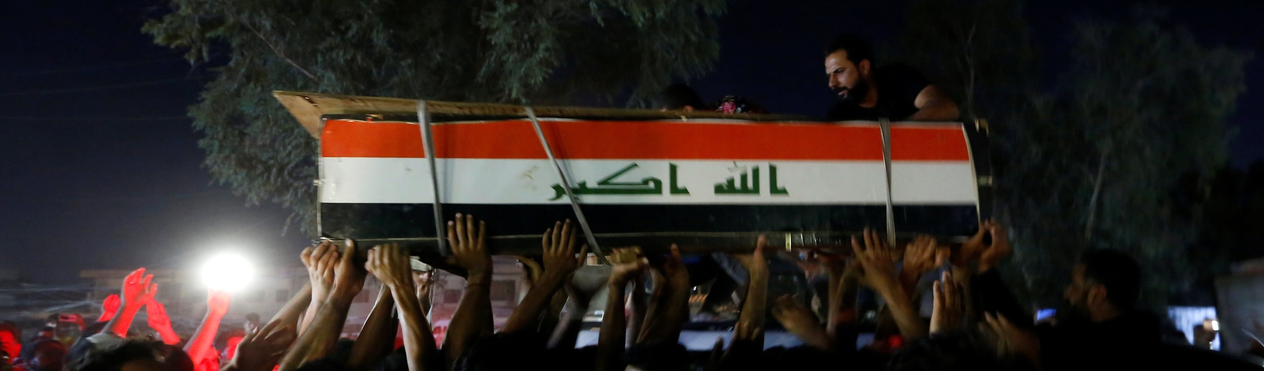 مَنْ يقتل المتظاهرين في العراق؟ هؤلاء هم المتهمون