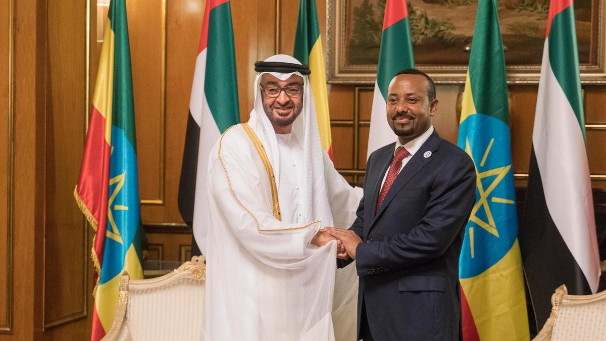 دبي إفريقيا.. آبي أحمد يضع خططاً مبهرة لأديس أبابا، ولكن لماذا غضب الإثيوبيون من الصفقة الإماراتية؟
