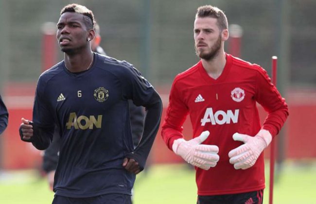 الأمور تزداد تعقيداً.. صدمة مزدوجة لمانشستر يونايتد قبل مواجهة ليفربول في ديربي إنجلترا