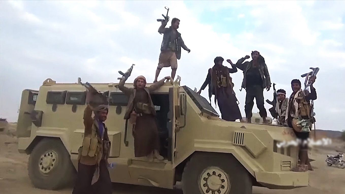 صحيفة فرنسية: في النهاية، الحوثيون سيجبرون السعودية على الجلوس إلى طاولة التفاوض، وخفض التصعيد