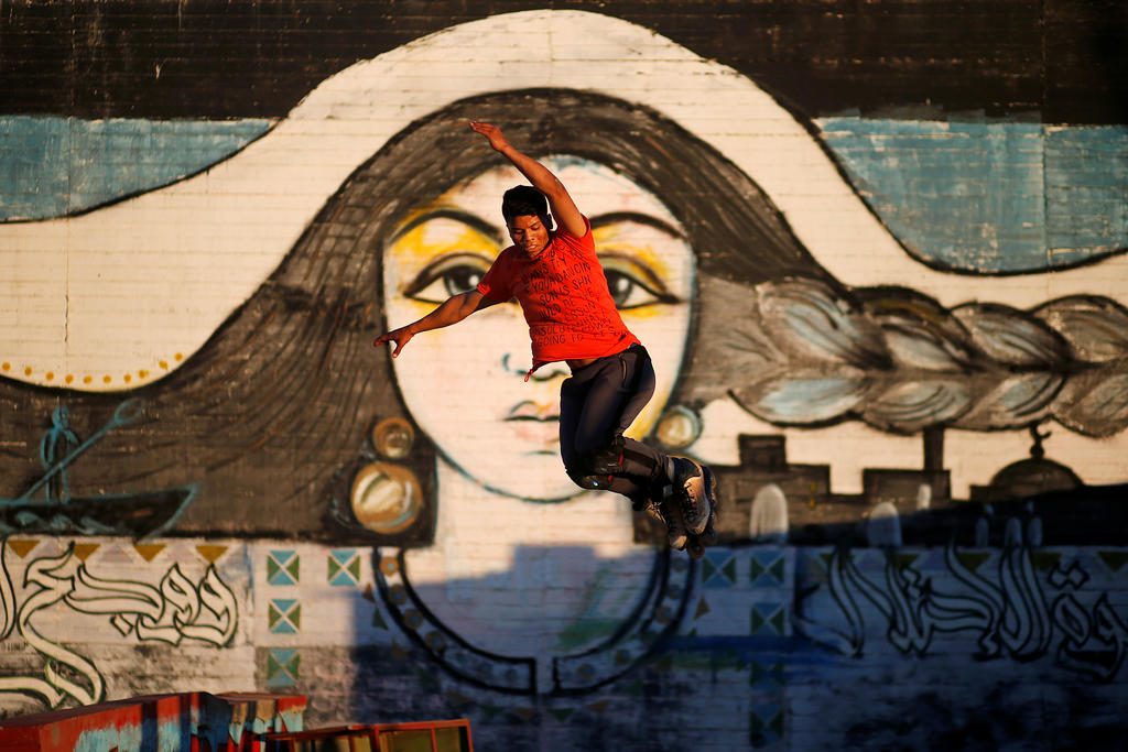 من هنا ينبعث الجمال من الركام.. الحلم المحرّم على فناني غزة 