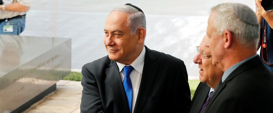 بيرل هاربور الشرق الأوسط.. حلفاء أمريكا خائفون بعدما حاز عدوهم الأكبر أسلحة خفية