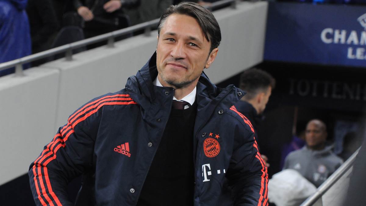 أعجب بتلك الفكرة.. مدرب بايرن ميونيخ يطالب لاعبيه باستمرار «السباعيات» في المباريات القادمة