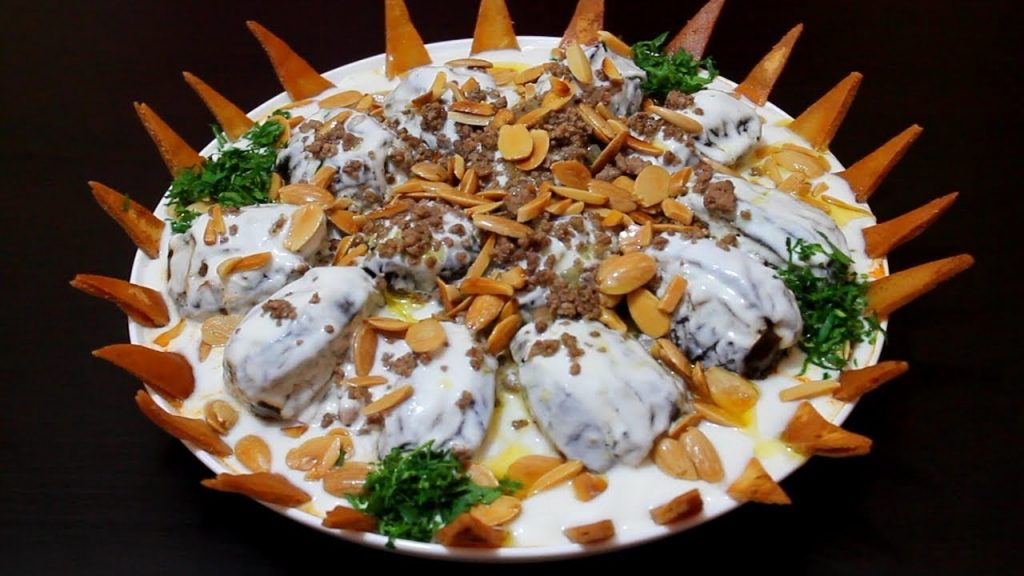 فتة المكدوس