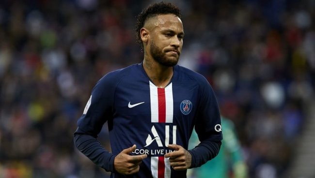 نيمار يواجه اتهاماً بارتكاب جريمة لا أخلاقية مع موظفة  في “نايكي”.. النجم البرازيلي يدافع عن نفسه