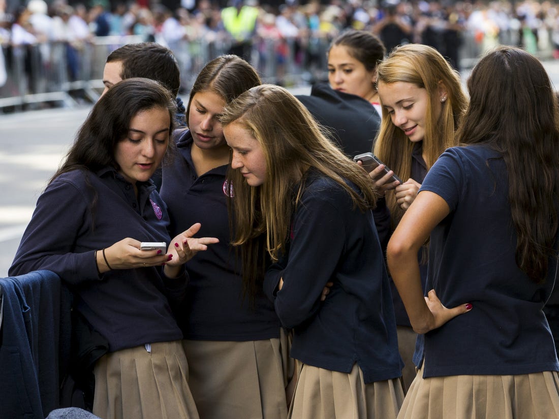 البلوغ المبكر قد يمثل مشكلة.. ما هي أهم مظاهره وكيف يمكن معالجته؟