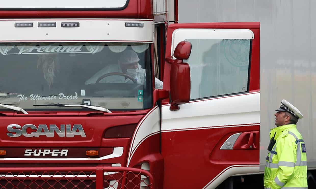 شاحنة مهاجرين بلغاريا