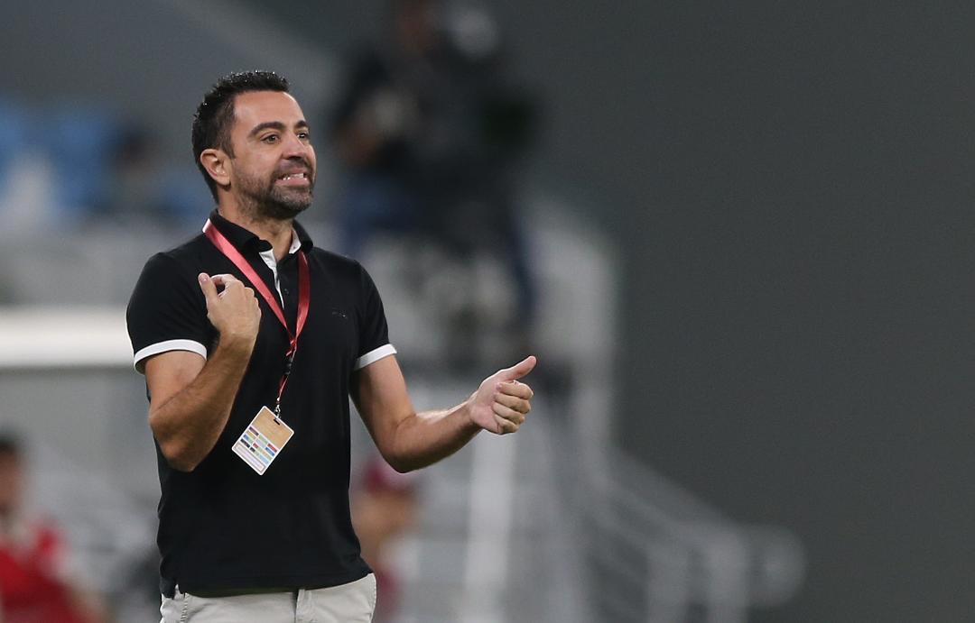 رفض التعليق على الحكم العماني.. “جينات الريمونتادا” تمنع تشافي من رفع الراية البيضاء أمام الهلال