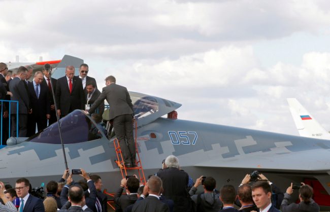 بدأت بتحذير مصر.. من ينتصر إغواء السلاح الروسي لدول المنطقة أم تهديدات أمريكا بمعاقبة من يشتريه؟