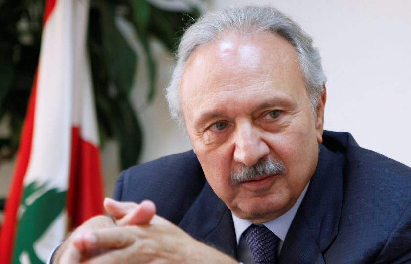 نمط مكروه من الطائفيين والعلمانيين.. لماذا اتفق الحراك اللبناني والشارع السني على رفض الصفدي؟