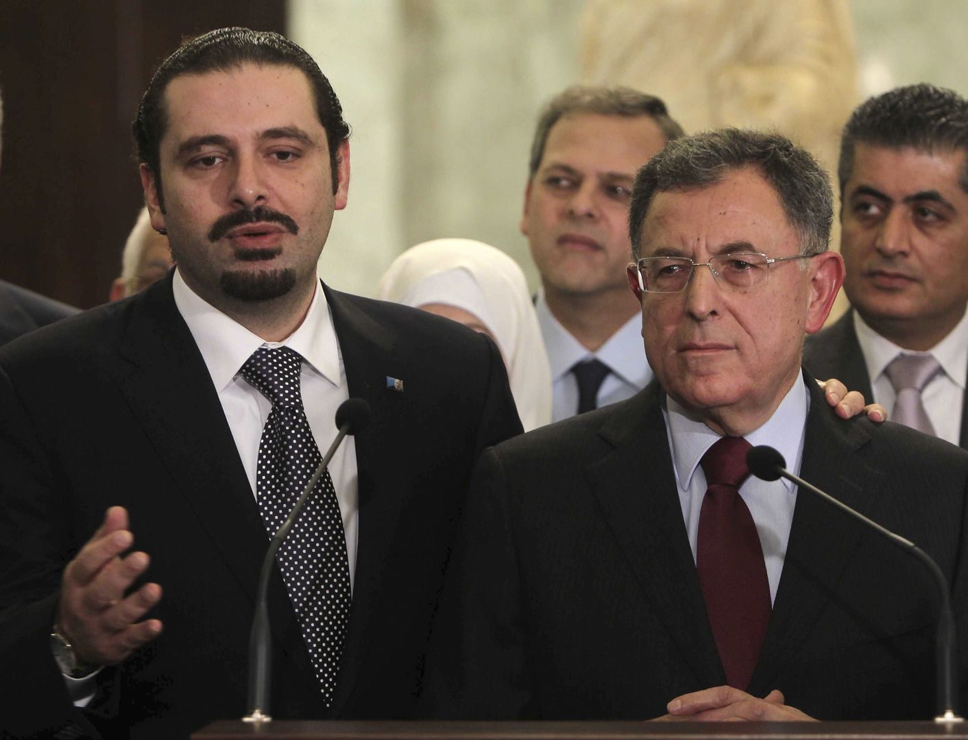 فؤاد السنيورة بديلاً لسعد الحريري ضمن أهداف السعودية