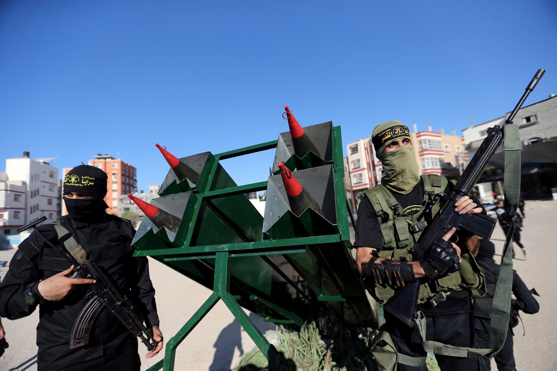 إطلاق 50 صاروخاً من القطاع يصيب عشرات الإسرائيليين.. والجهاد الإسلامي: لا حسابات ستمنعنا من الرد على اغتيال قادتنا