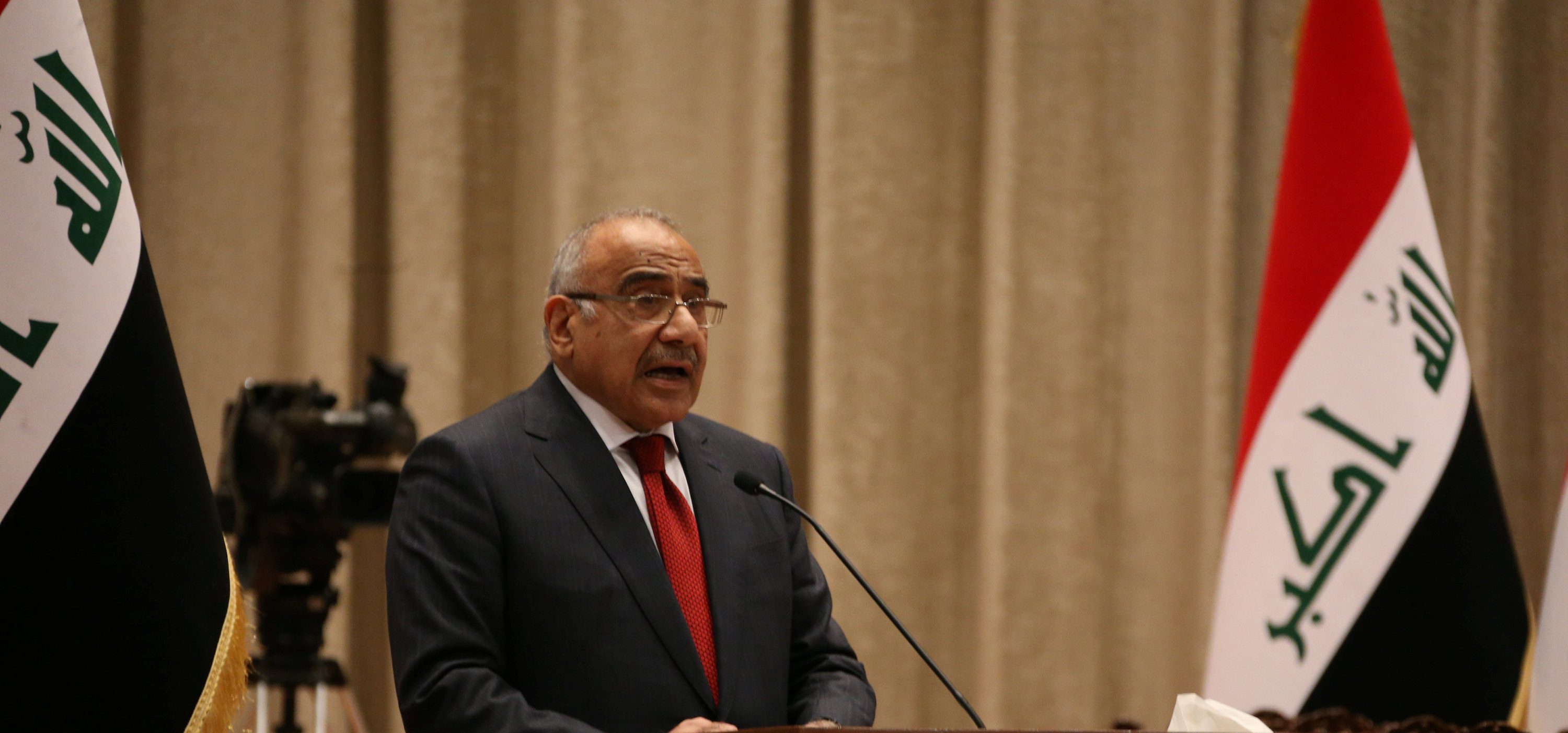 بعد يوم دامٍ في العراق.. رئيس الوزراء يعتزم تقديم استقالته للبرلمان