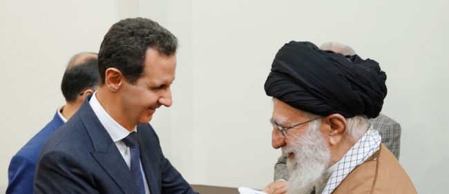 واشنطن منحت طهران فرصة ذهبية.. قانون قيصر يزيد من سيطرة إيران على الاقتصاد السوري، وهذه أبرز المجالات