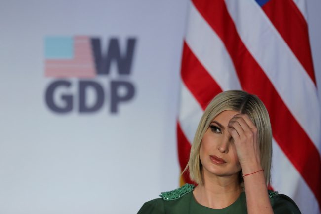 إيفانكا ترامب تُظهر خلافاً مع شقيقها ووالدها الذي يواجه تحقيقات تهدف لعزله