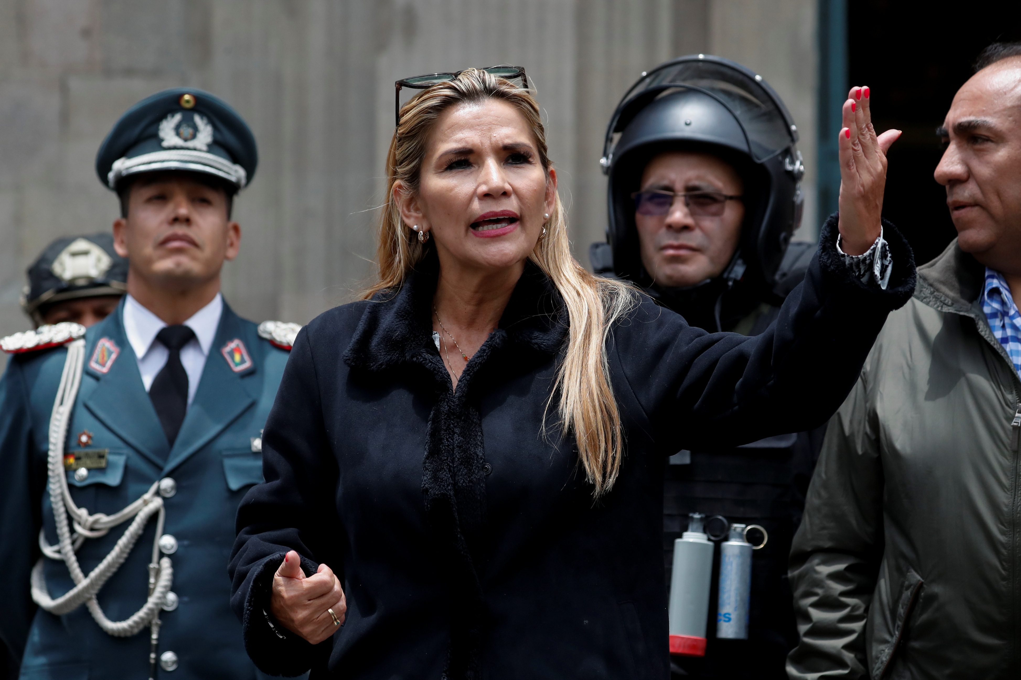 رئيسة بوليفيا المؤقتة جنين أنييس