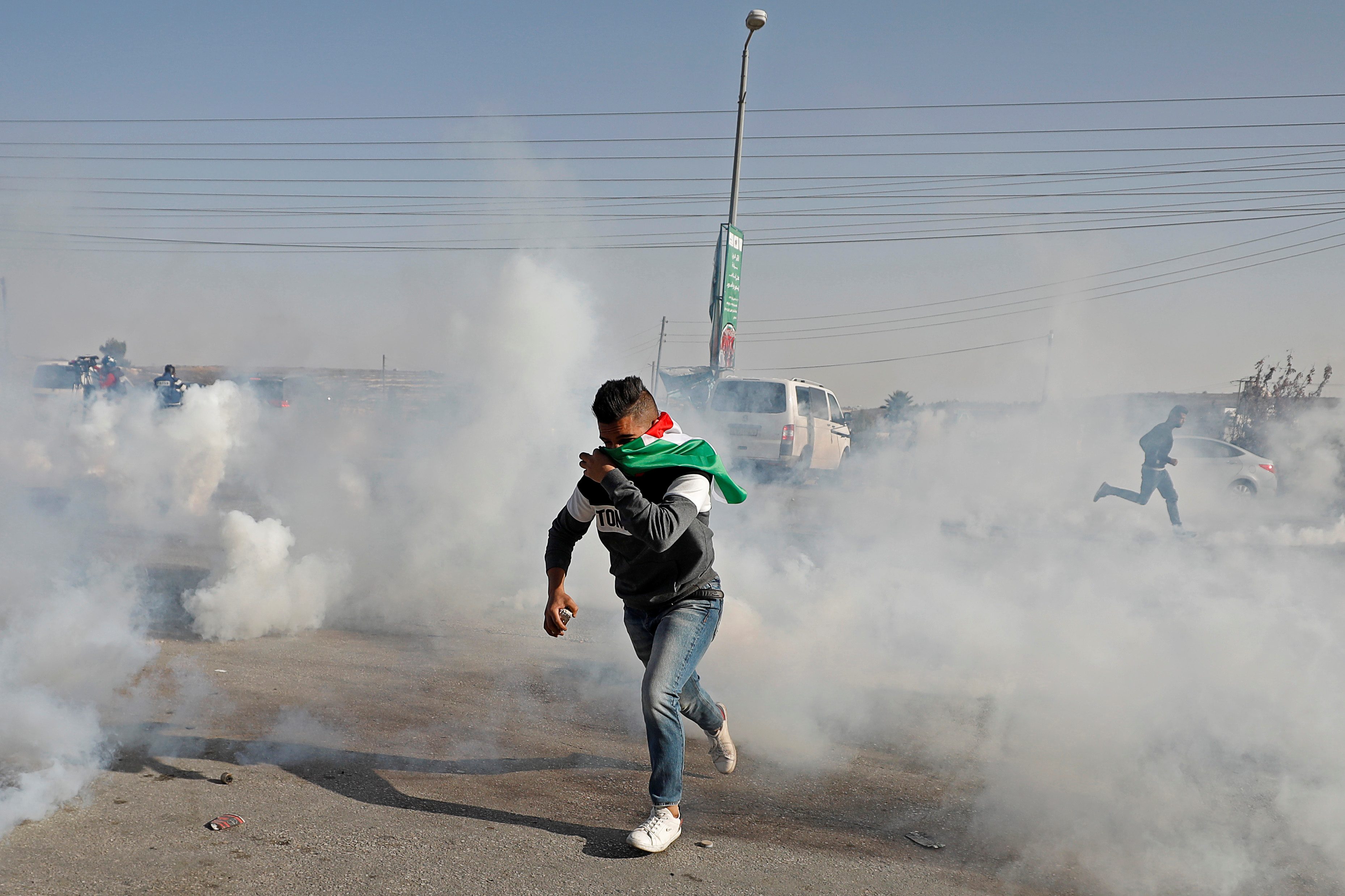 مواجهات بين قوات الاحتلال وشبان فلسطينيين/ رويترز