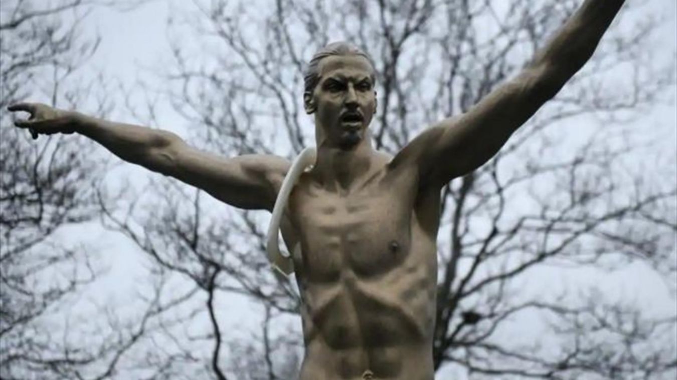 بعدما أعلن دعم المنافس.. جماهير مالمو تنتقم من إبراهيموفيتش على طريقتها الخاصة