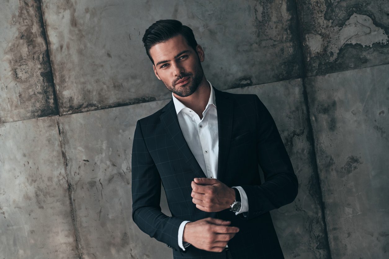 البدلة الرسمية