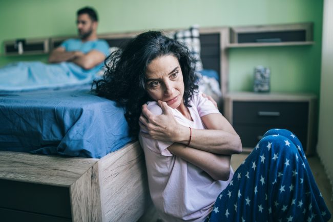 استأصلتُ ثديي بسبب السرطان.. فأصبح زوجي يشمئز مني ويراني مقرفة المنظر!