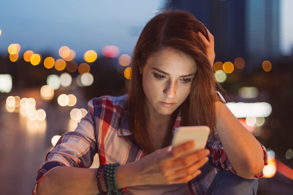 الذاكرة البشرية تتأثر بالهواتف
