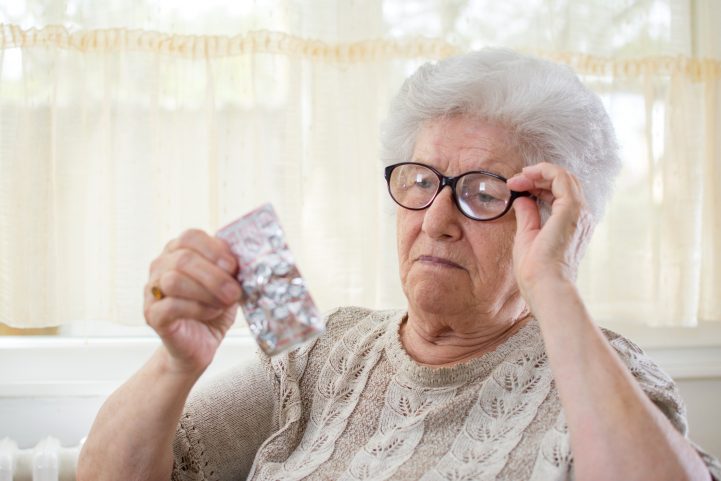 iStock/ معظم ما نعرفه عن الدواء المنتهي الصلاحية من دراسة أجرتها إدارة الغذاء والدواء الأمريكية بموجب طلب من القوات المسلحة الأمريكية