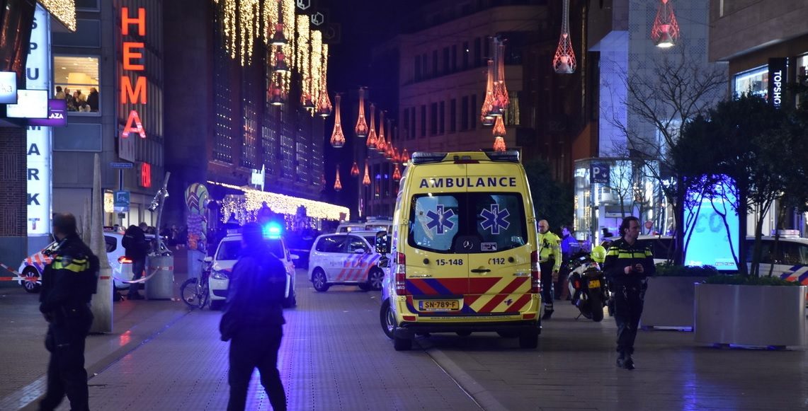 ساعات بعد جريمة لندن.. حادث طعن جديد يخلف عدداً من الجرحى في مدينة لاهاي الهولندية