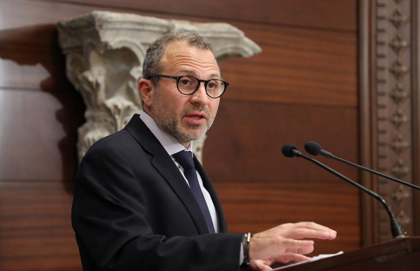 «لن نشارك في الحكومة».. هل يتحول جبران باسيل إلى المعارضة وينقلب على تفاهماته مع حزب الله؟