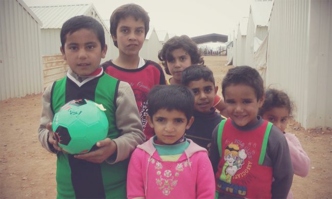 رأفة بقلوبهم.. لا تأتوا بهم إلى الدنيا