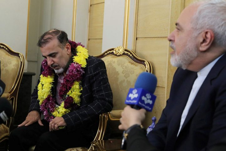 الإيراني مسعود سليماني ووزير الخارجية الإيراني جواد ظريف/ رويترز
