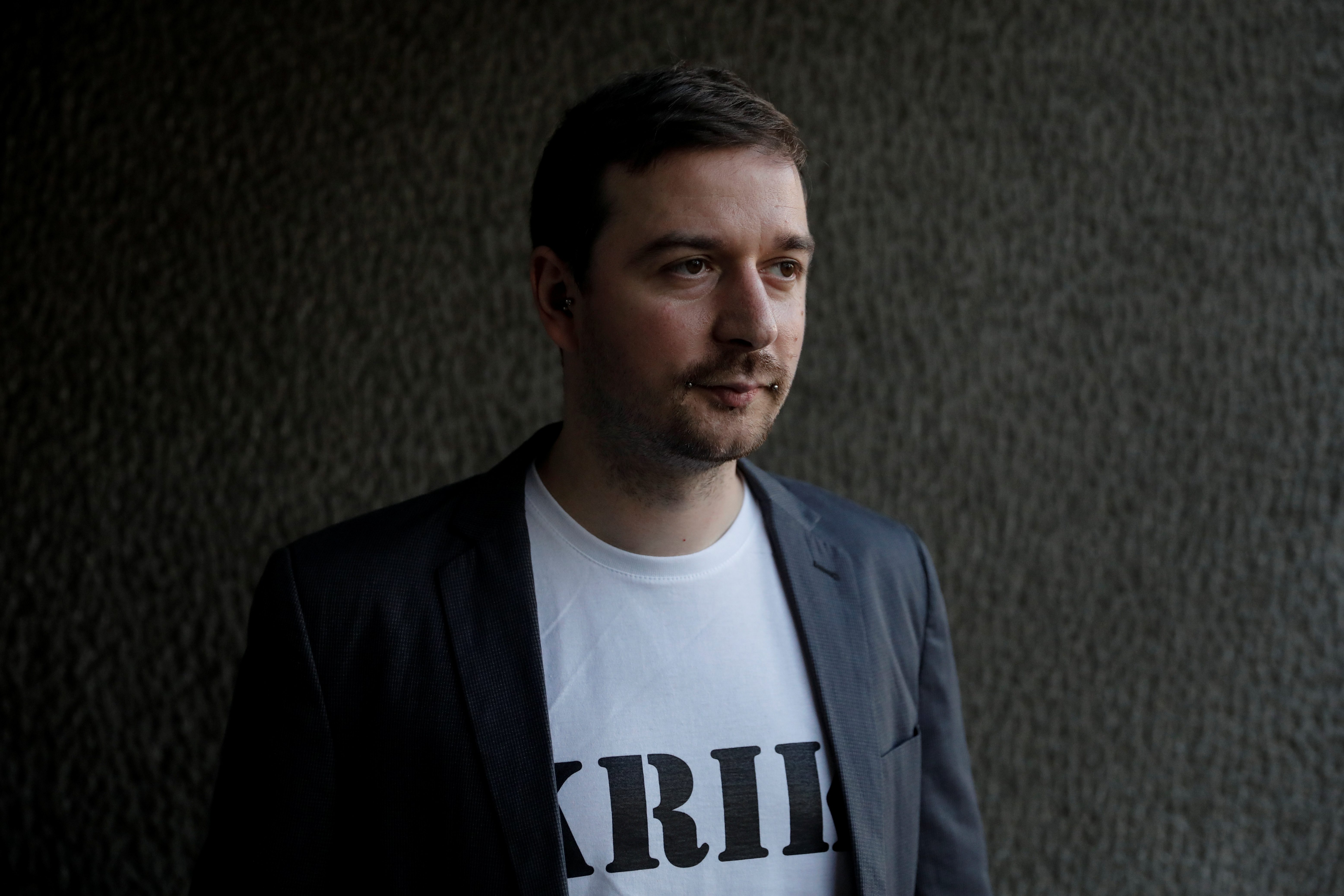 سبق أن كتب عن مشروعات إماراتية في صربيا.. أبوظبي تمنع صحفياً صربياً من دخول أراضيها