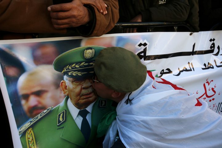 جنازة قائد الأركان الجزائري الراحل، الفريق قايد صالح/ رويترز