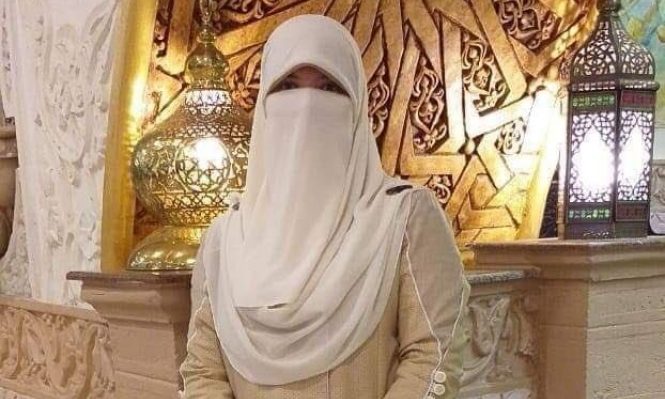 إقالة مديرة لقصر ثقافة في مصر بسبب نقابها، وانقسام بالآراء حيال القرار