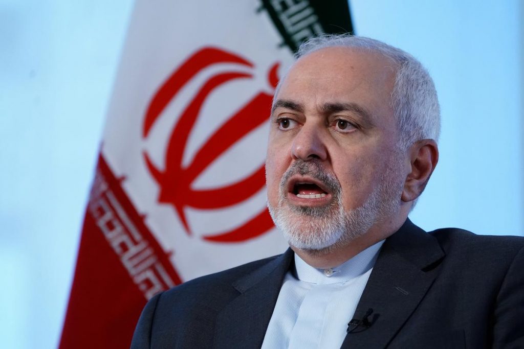 طهران تحذر مواطنيها من السفر لأمريكا:
