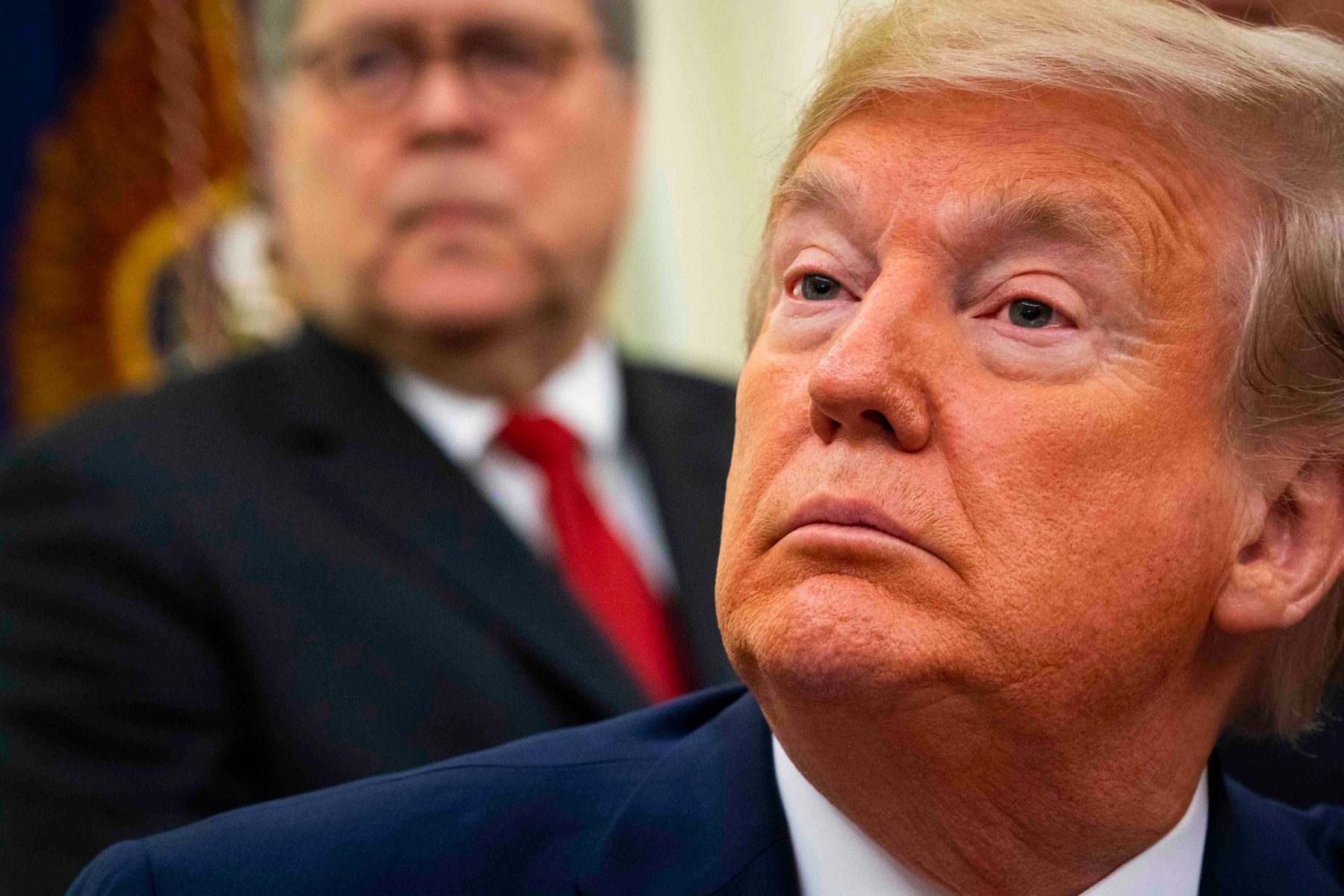 آمال وهمية.. لماذا من المستحيل عزل ترامب عن منصبه؟