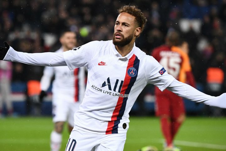 نيمار جونيور لاعب باريس يان جيرمان الفرنسي